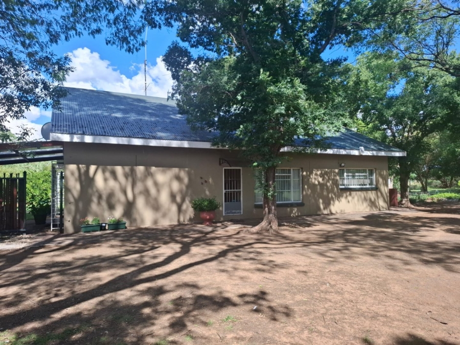 3 Bedroom Property for Sale in Roodewal Free State